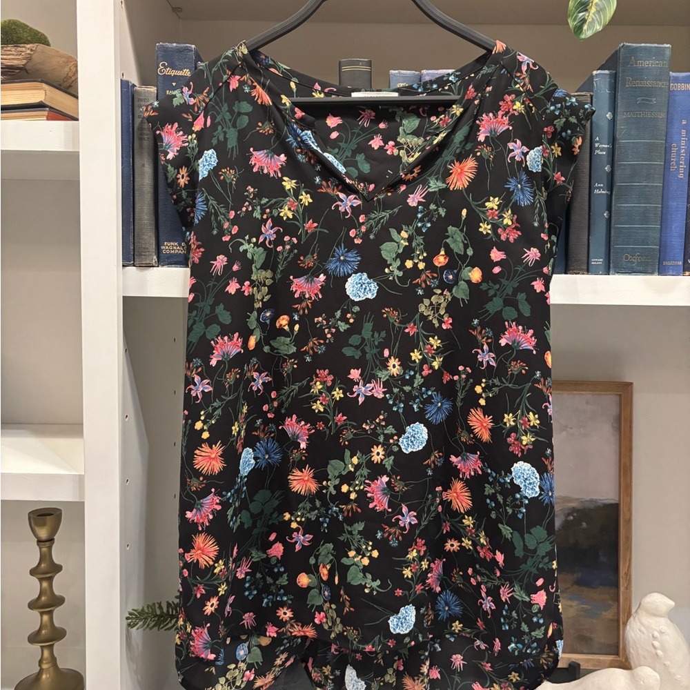 Pleione Black and Pink Floral Blouse